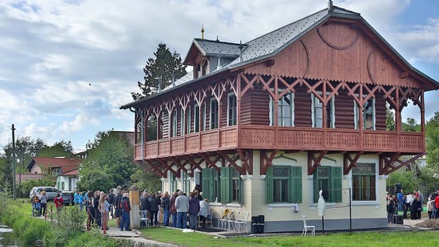 Վարձով նորակառույց առանձնատուն՝ էլեկտրոմոբիլով, հարմարավետություն և արդիականություն ձեր համար!